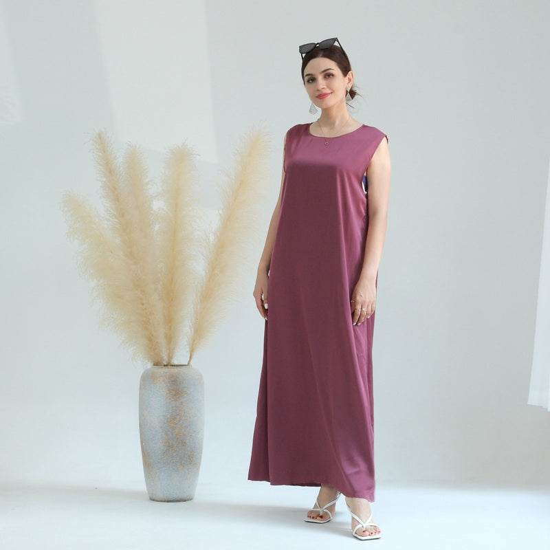 Robe de chambre intérieure sans manches en satin pour femmes musulmanes