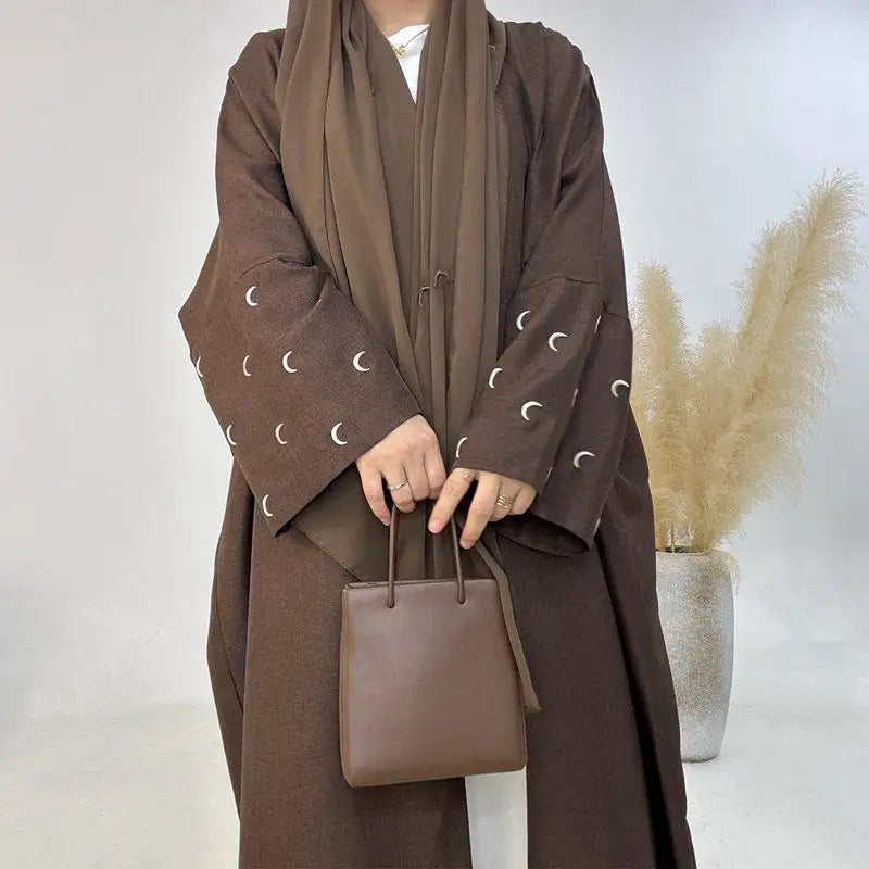 Robe Abaya ouverte avec cardigan brodé de lune