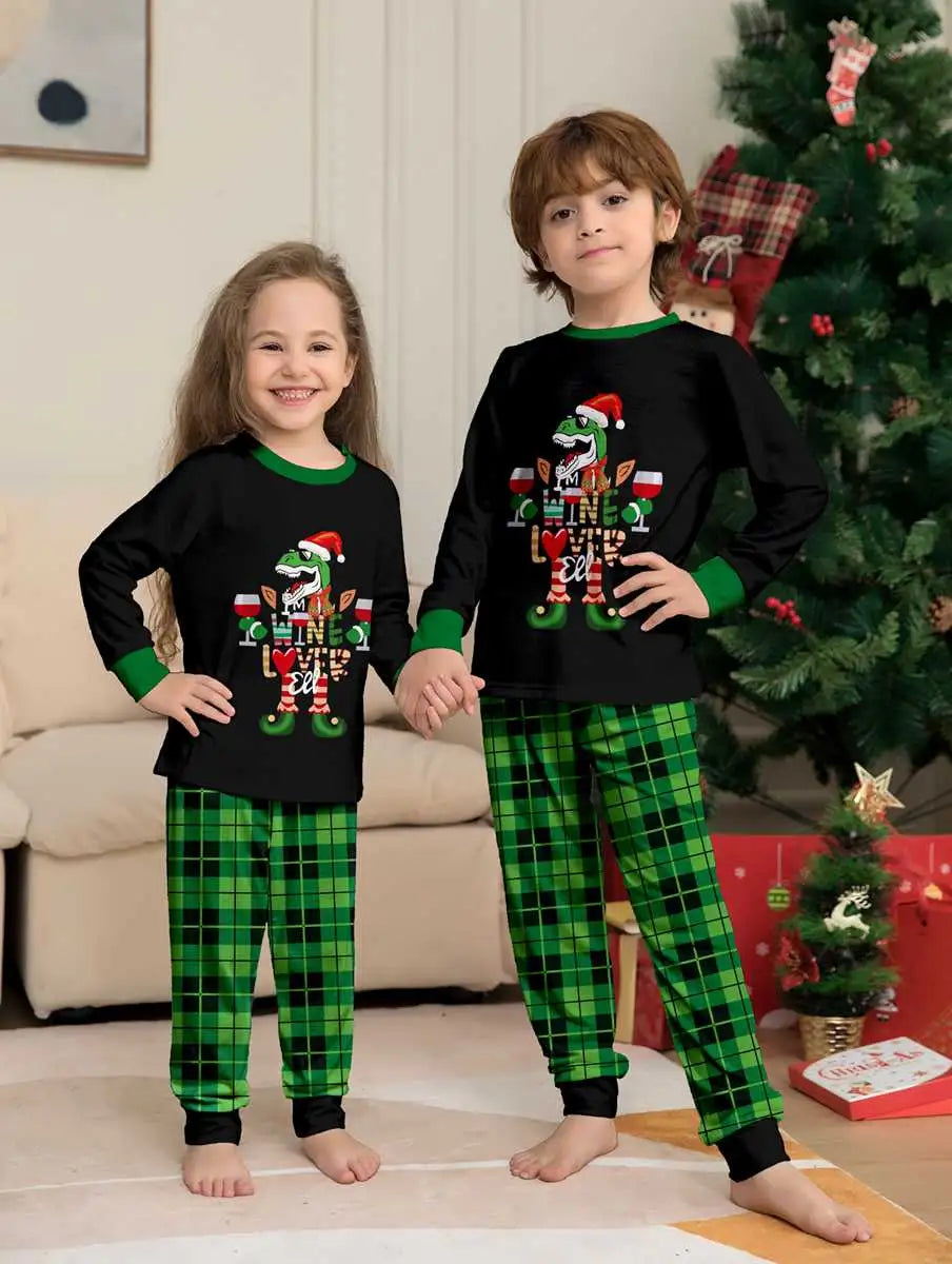 Pyjamas de Noël assortis pour toute la famille
