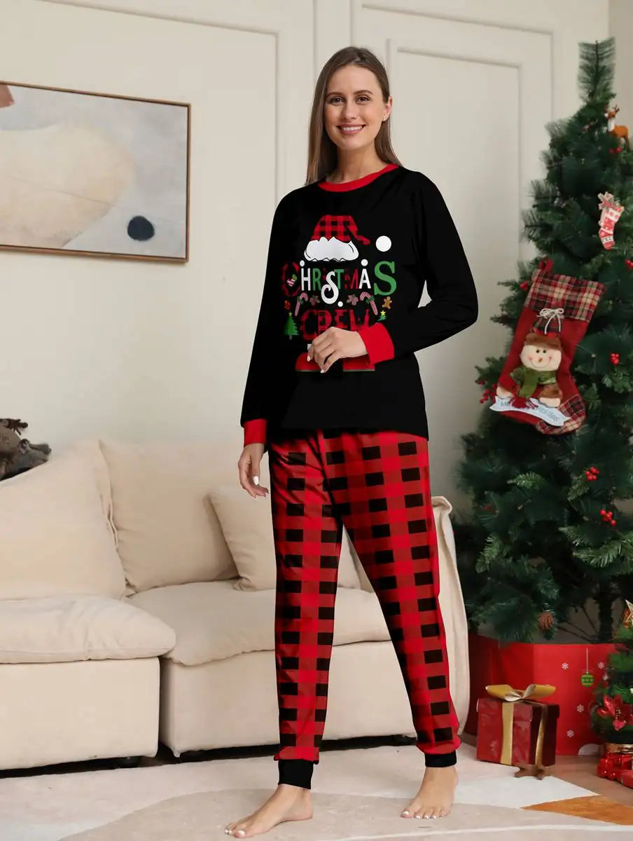 Ensemble de pyjamas de Noël assortis pour toute la famille