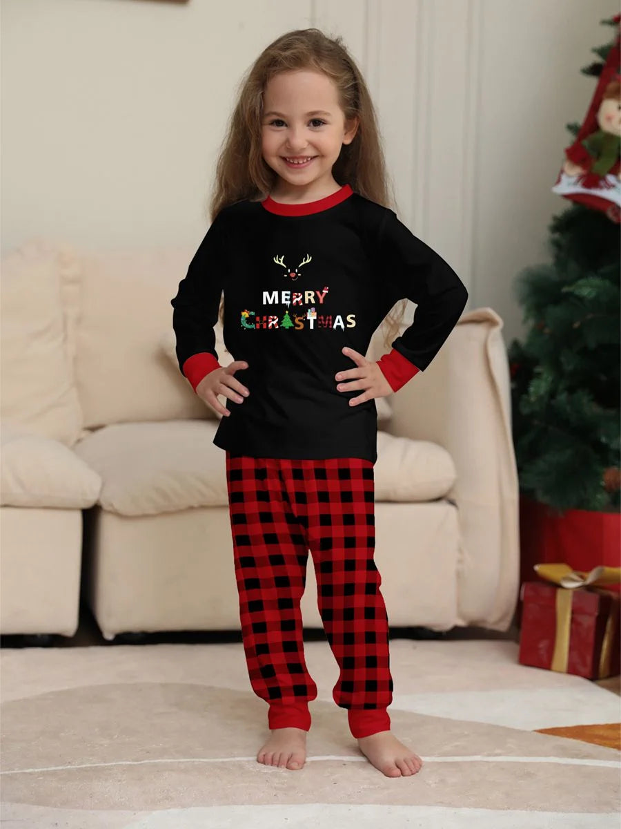 Ensemble pyjama de Noël assorti pour toute la famille #24883