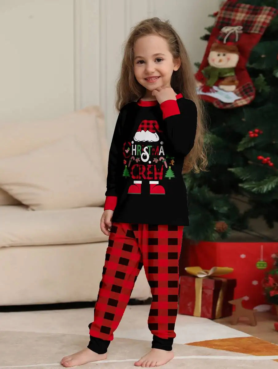 Ensemble de pyjamas de Noël assortis pour toute la famille