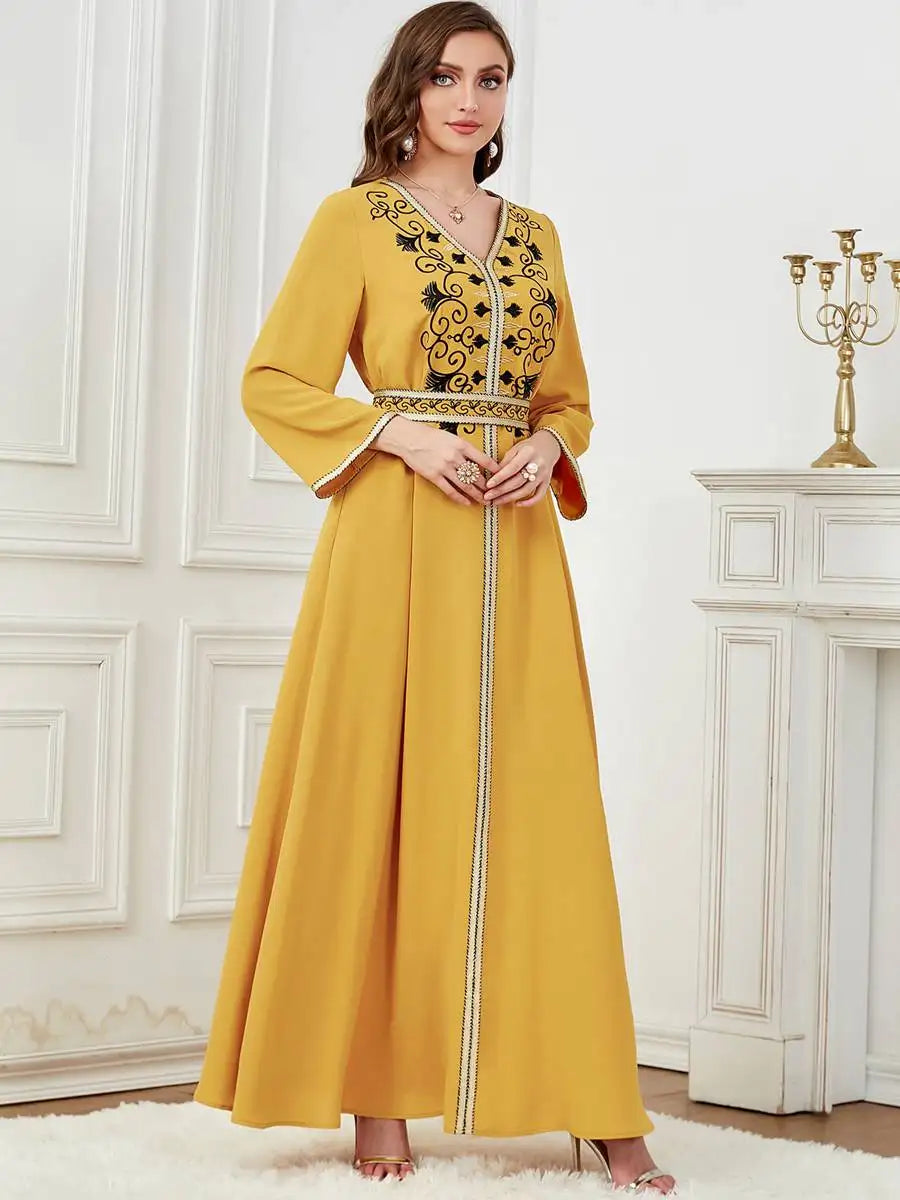 Robe caftan brodée Eid Dubai Caftan