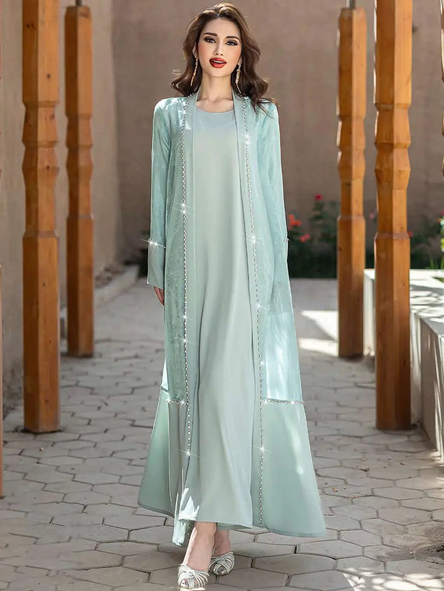 Ensemble 2 pièces avec strass cousus à la main, robe abaya ouverte et robe intérieure #255188