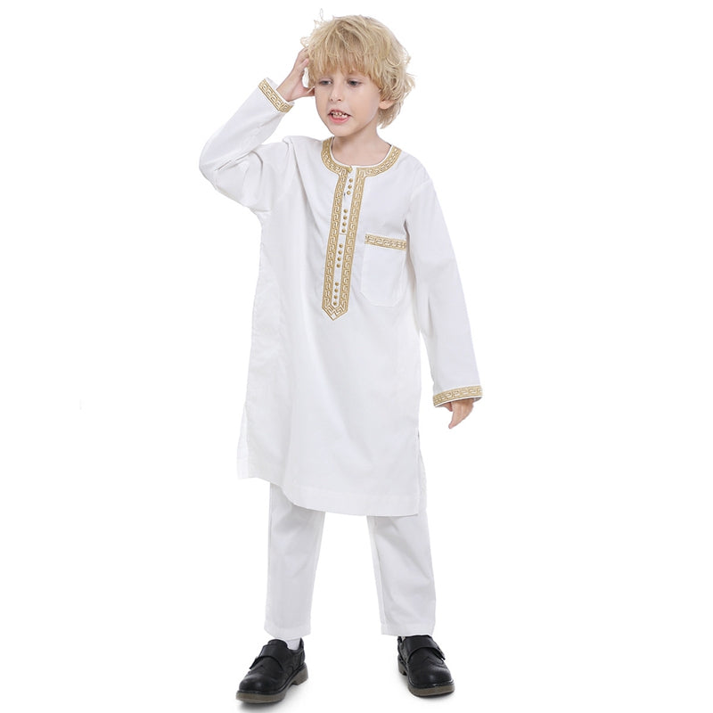 Ensemble de costume Thobe brodé pour garçon arabe musulman
