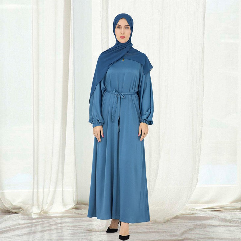 Robe Abaya en satin de couleur unie avec ceinture pour femmes musulmanes
