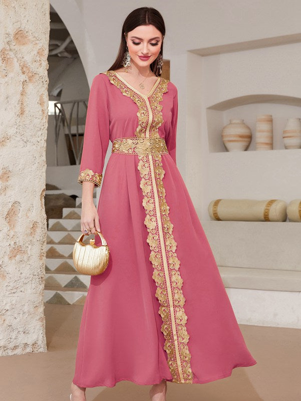 Robe caftan élégante vintage du Moyen-Orient pour femme avec dentelle brodée