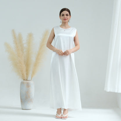 Robe de chambre intérieure sans manches en satin pour femmes musulmanes