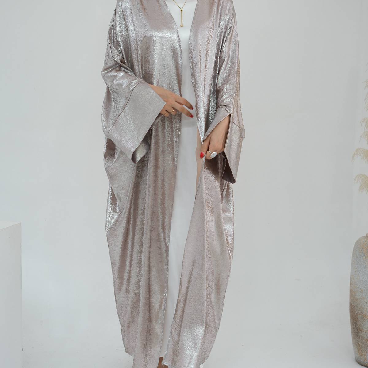 Robe Abaya ouverte en cardigan - Tissu bronzant