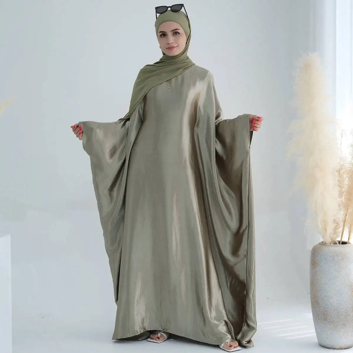 Robe Abaya Farasha en satin brillant pour femmes musulmanes