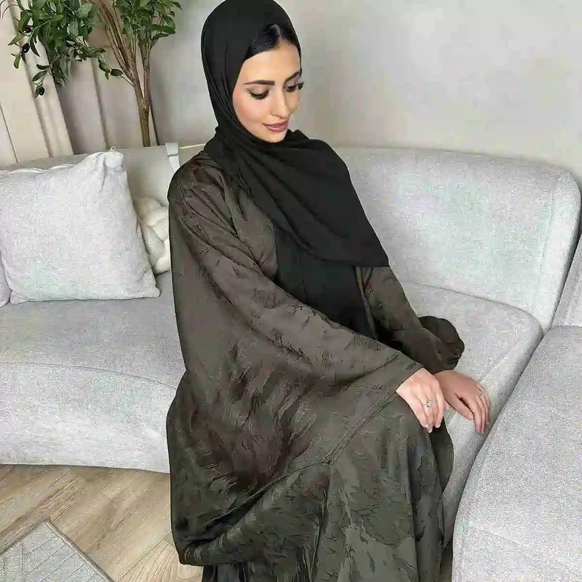 Robe Abaya en satin jacquard 3D #25002