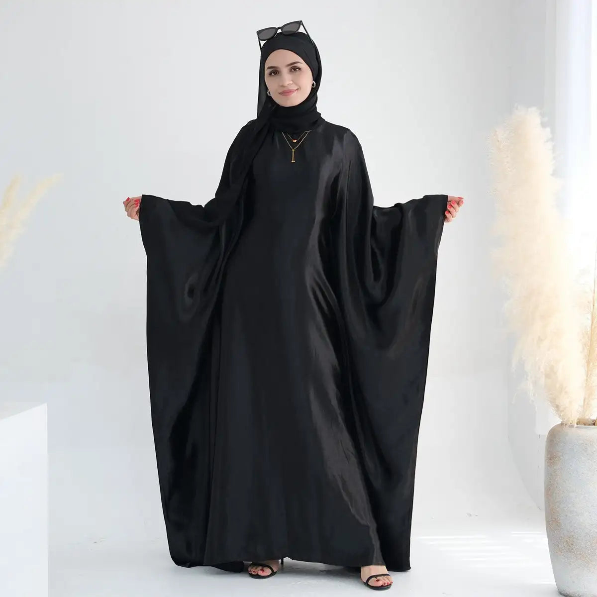 Robe Abaya Farasha en satin brillant pour femmes musulmanes