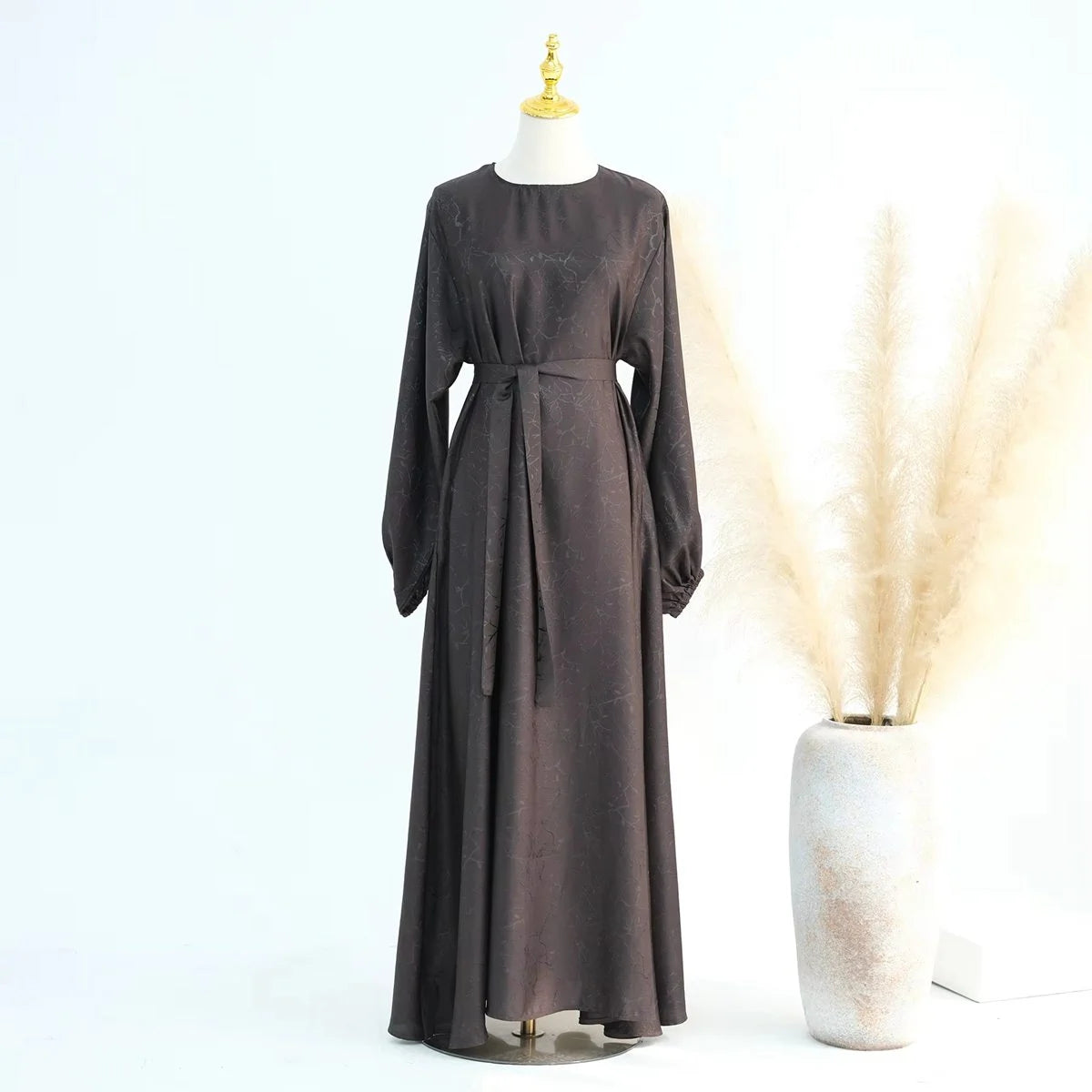 Robe Abaya en satin jacquard 3D #24009