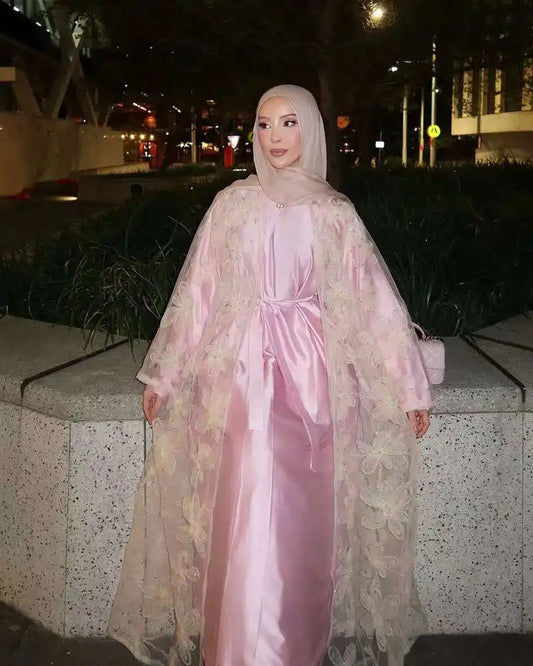 Ensemble 2 pièces, robe abaya ouverte brodée de fleurs avec crochet et robe intérieure #251071