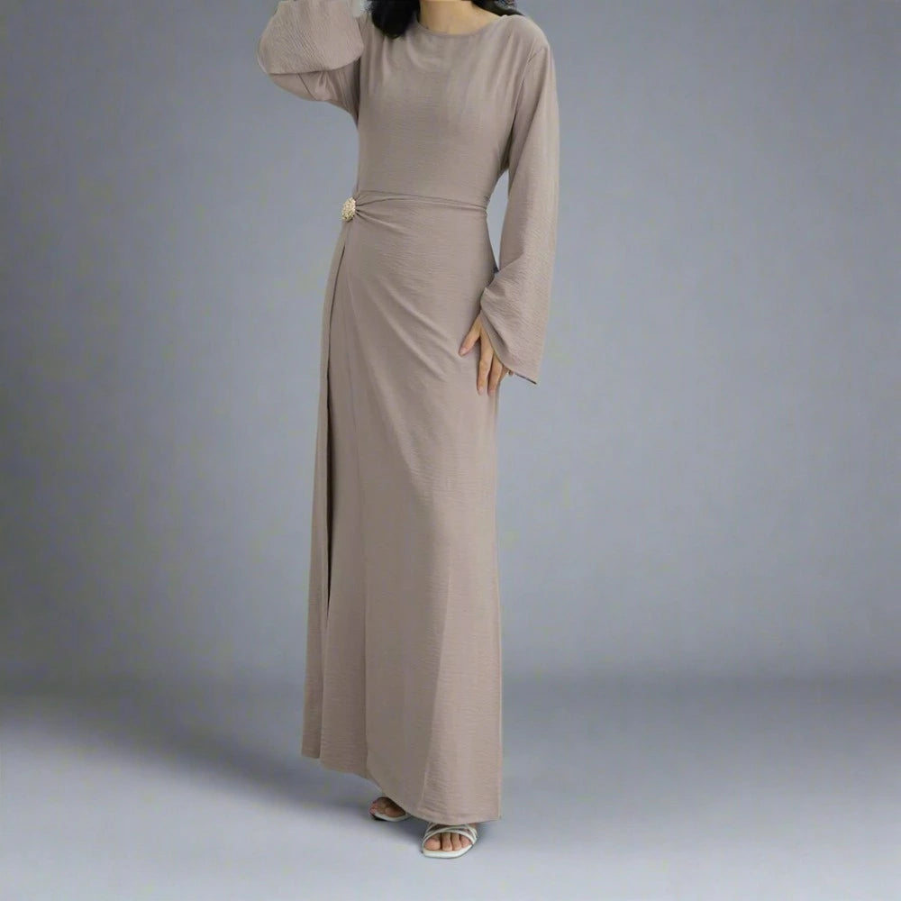 Robe abaya en crêpe avec ceinture à nouer sur le côté #251077