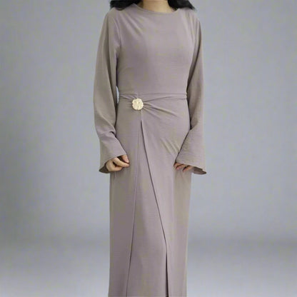 Robe abaya en crêpe avec ceinture à nouer sur le côté #251077