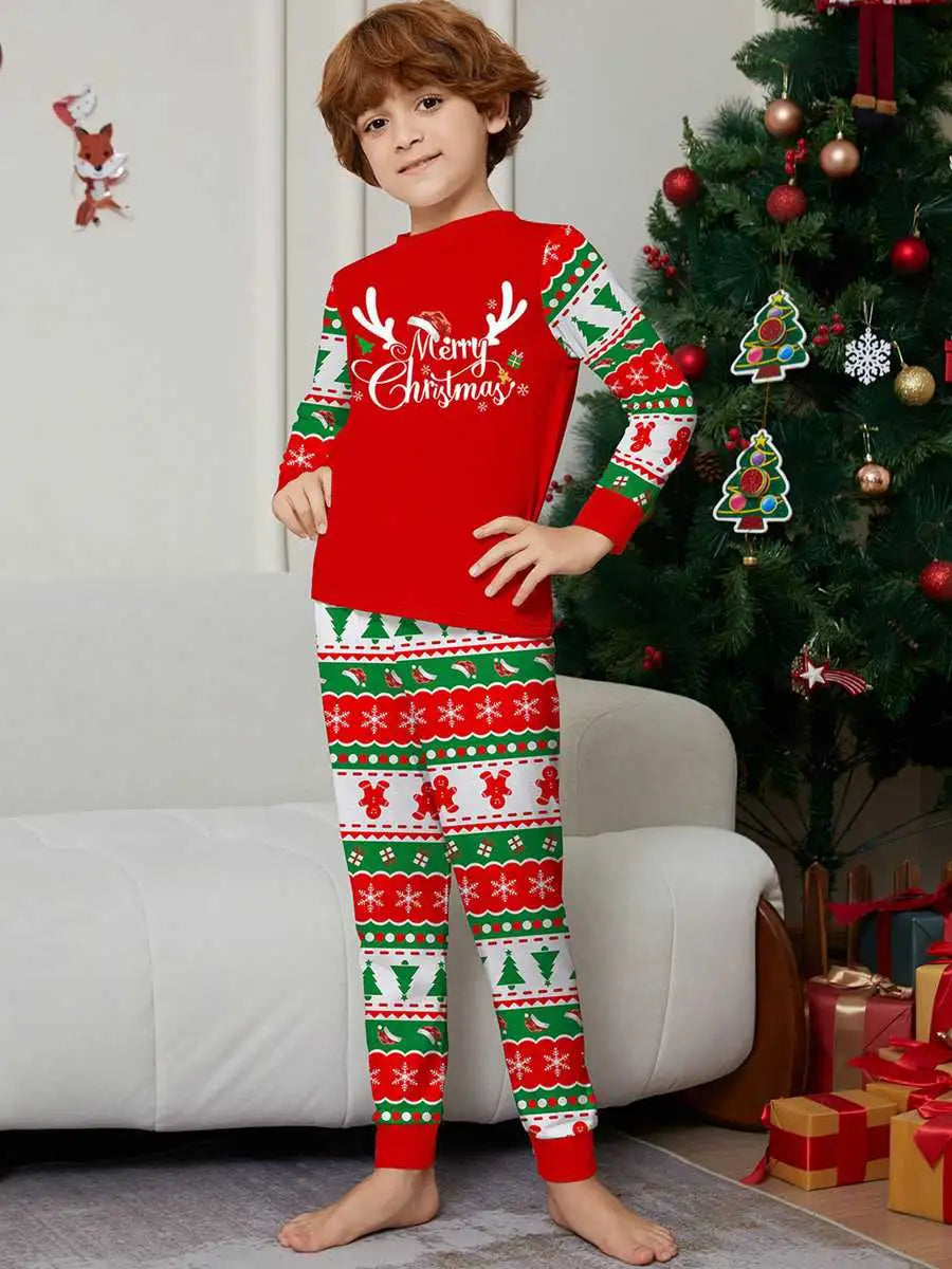Ensemble pyjama de Noël assorti pour toute la famille #242330
