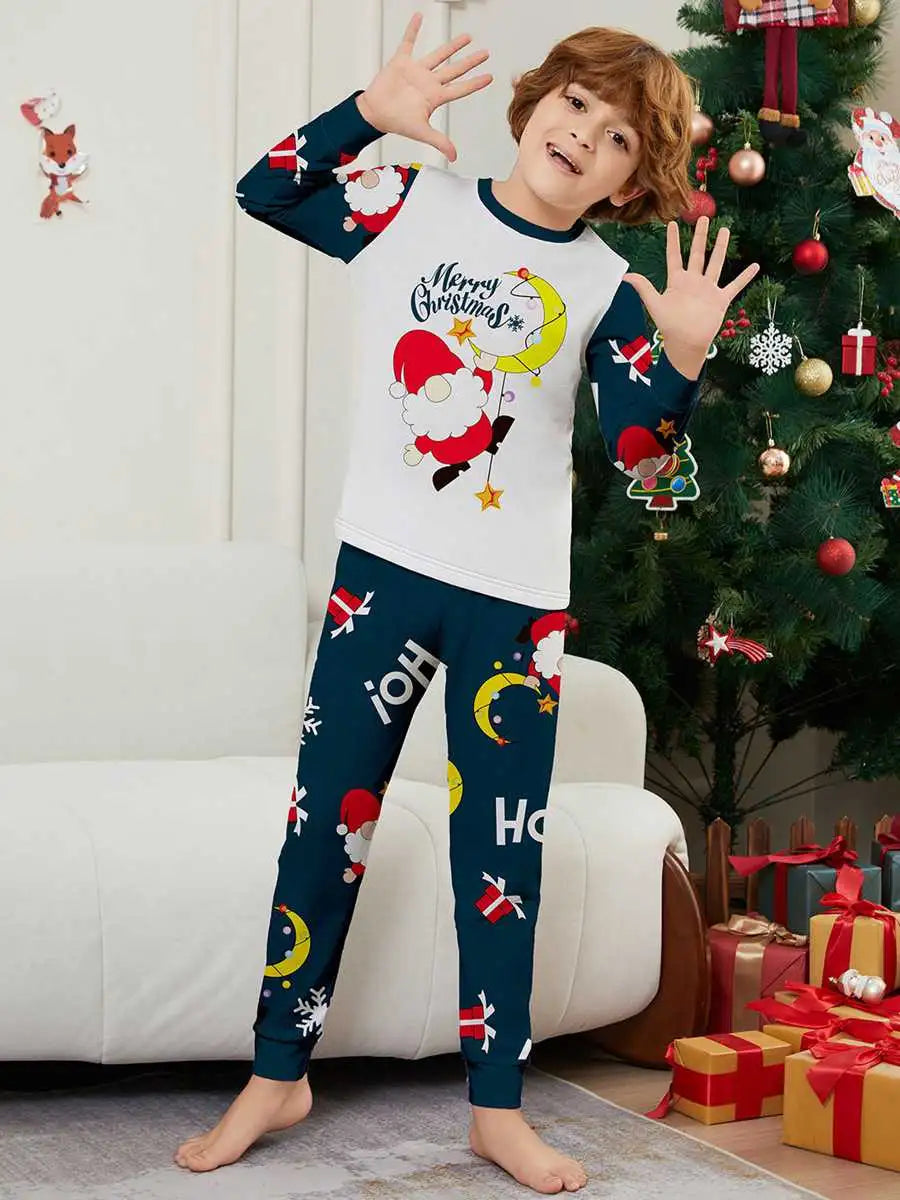Ensemble pyjama de Noël assorti pour toute la famille, motif Père Noël mignon