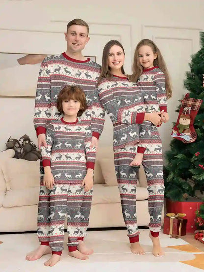 Pyjama de Noël assorti à imprimé renne pour toute la famille #24882