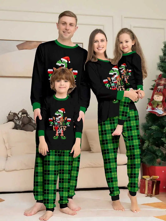 Pyjamas de Noël assortis pour toute la famille