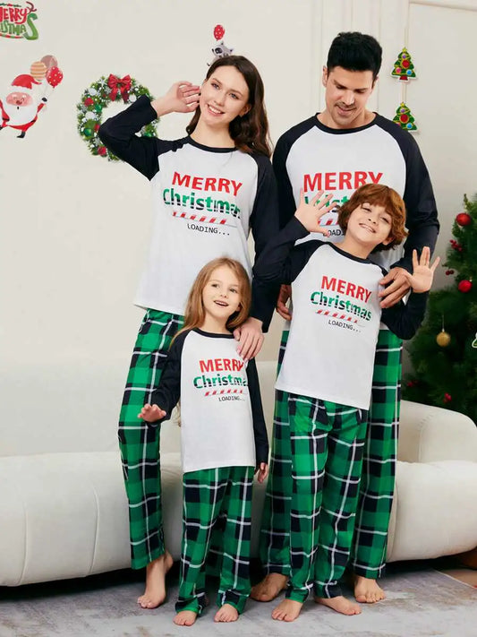 Ensemble pyjama de Noël imprimé assorti pour toute la famille #24531
