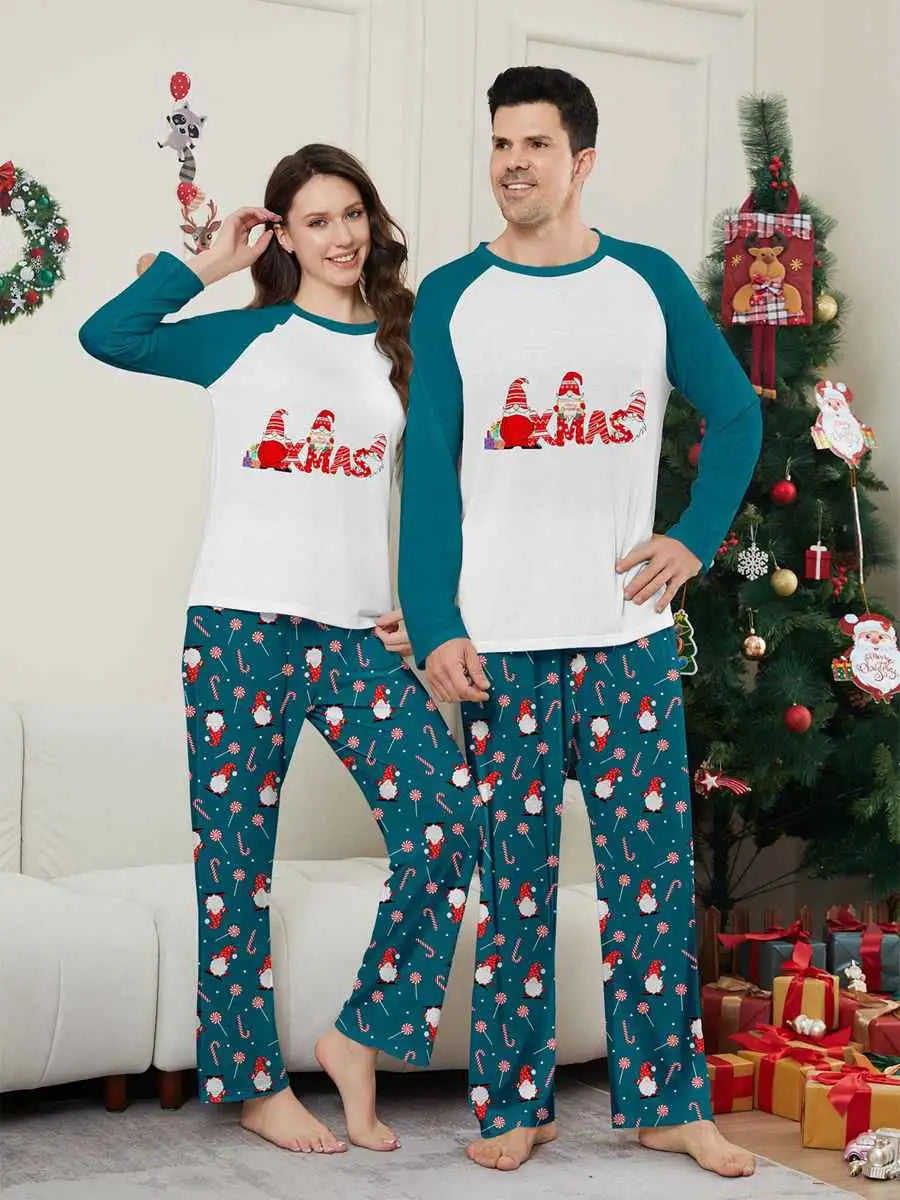 Ensemble pyjama de Noël assorti pour toute la famille #24589