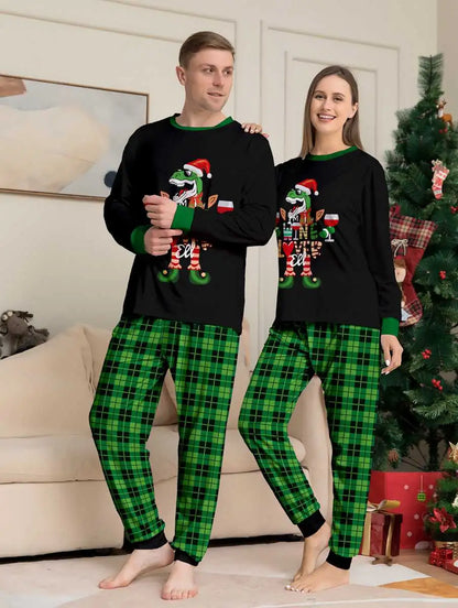 Pyjamas de Noël assortis pour toute la famille