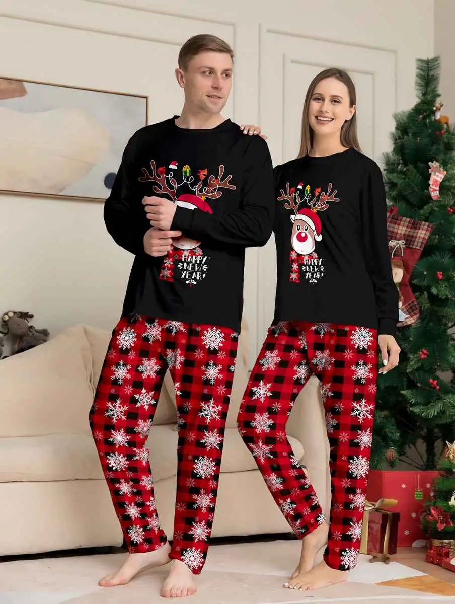 Ensembles de pyjamas de Noël assortis pour la famille Renne Neige