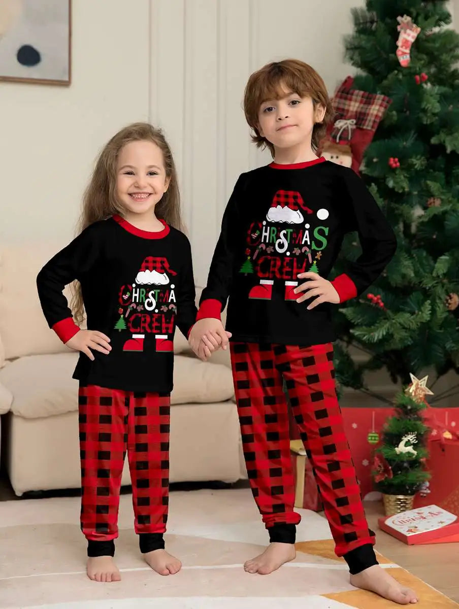 Ensemble de pyjamas de Noël assortis pour toute la famille