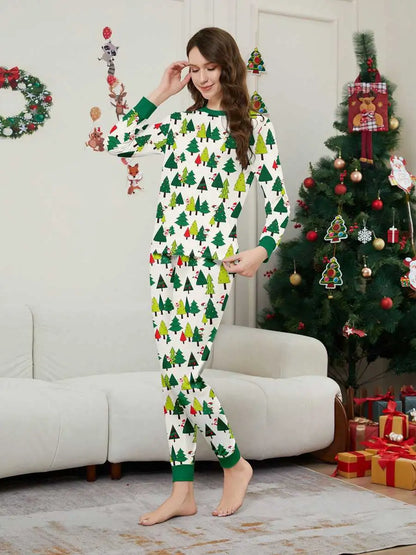 Ensemble pyjama de Noël assorti pour toute la famille