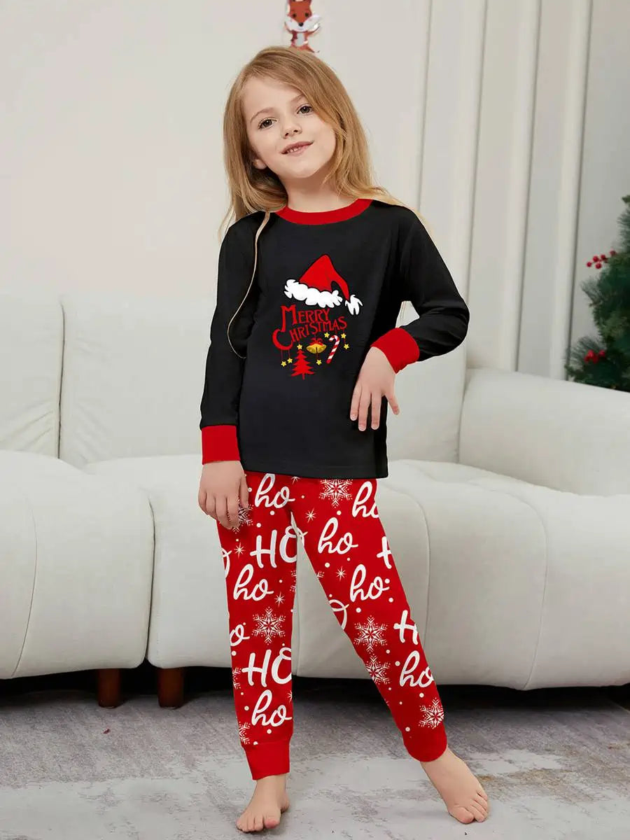 Ensemble pyjama de Noël assorti pour toute la famille #241138