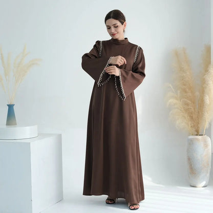 Robe Abaya en satin avec perles pour femmes musulmanes