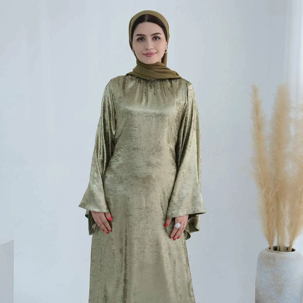 Robe Abaya aux reflets bronzants pour femmes musulmanes