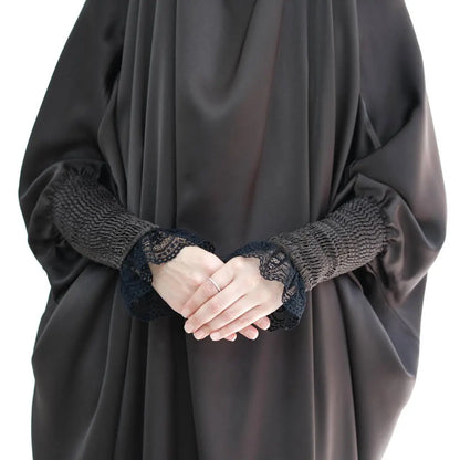 Robe de prière jilbab abaya à volants avec poignets en dentelle satinée