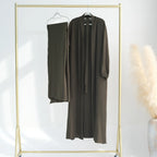Ensemble 2 pièces en tissu froissé, cardigan et robe abaya ouverte