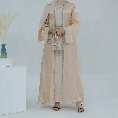 Ensemble 2 pièces robe abaya ouverte brillante en strass Hotfix avec robe intérieure