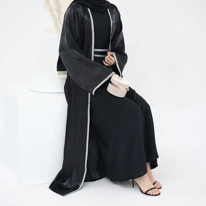Ensemble 2 pièces robe abaya ouverte brillante en strass Hotfix avec robe intérieure