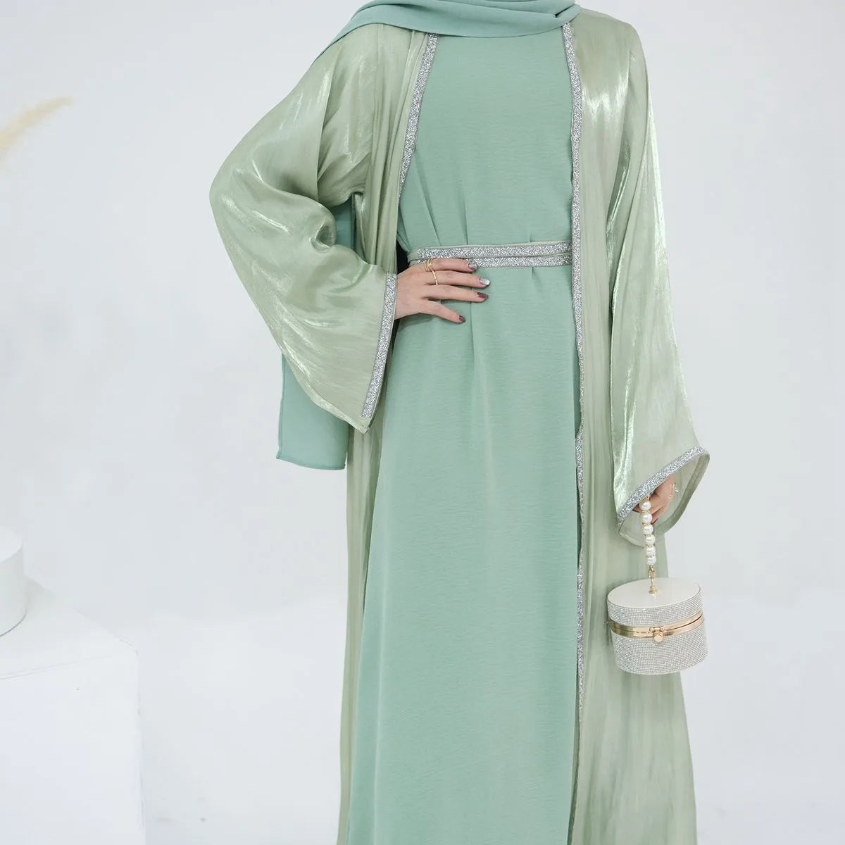 Ensemble 2 pièces robe abaya ouverte brillante en strass Hotfix avec robe intérieure