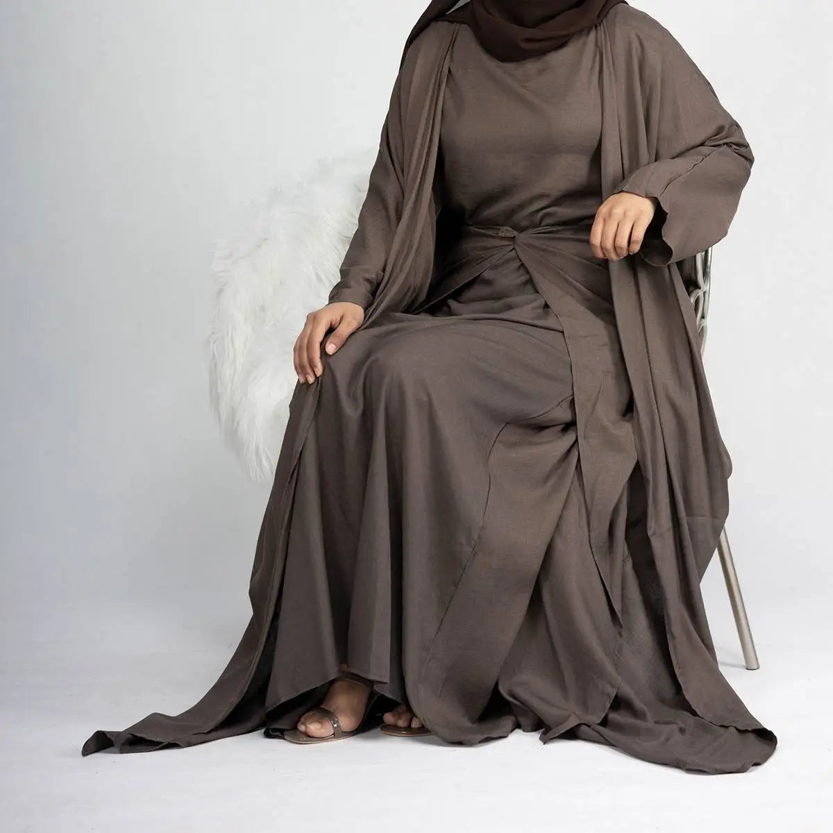 Ensemble 4 pièces pour robe musulmane ouverte, avec foulard, abaya extérieure, cache-cœur et robe intérieure
