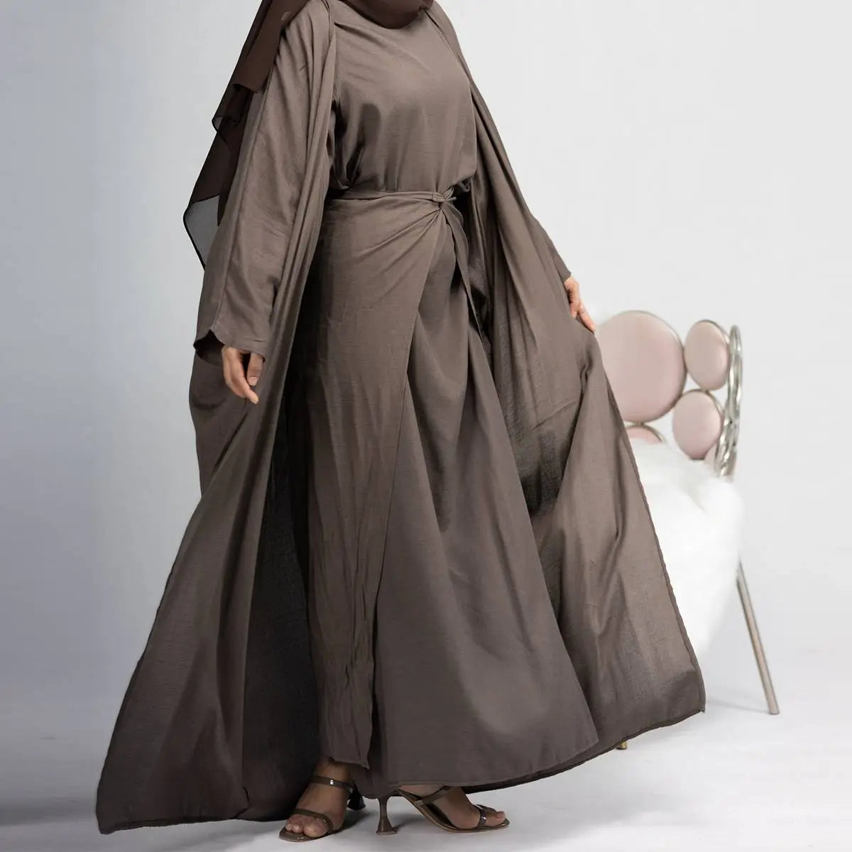 Ensemble 4 pièces pour robe musulmane ouverte, avec foulard, abaya extérieure, cache-cœur et robe intérieure