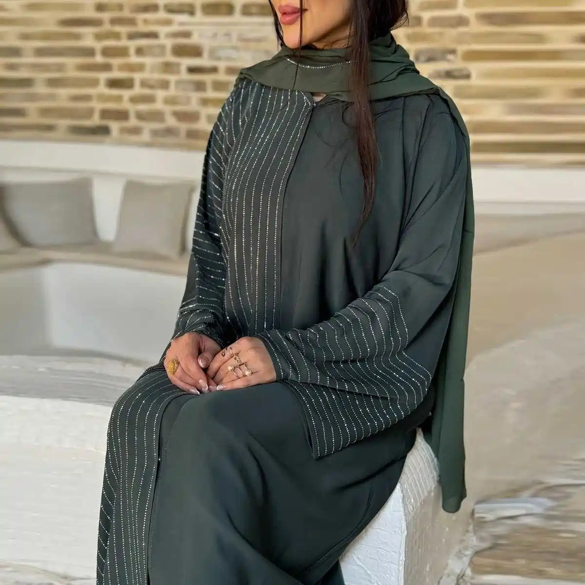Robe Abaya ouverte avec cardigan à boutons dissimulés #25186