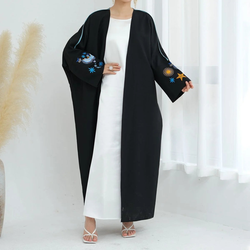 Magnifique robe abaya ouverte en cardigan brodé #24876