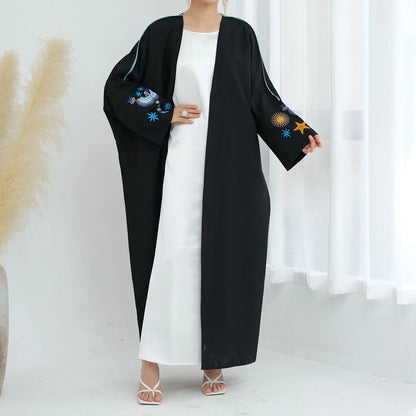 Magnifique robe abaya ouverte en cardigan brodé #24876