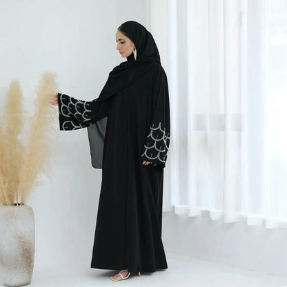 Robe Abaya ouverte Nida en perles cousues à la main #25864