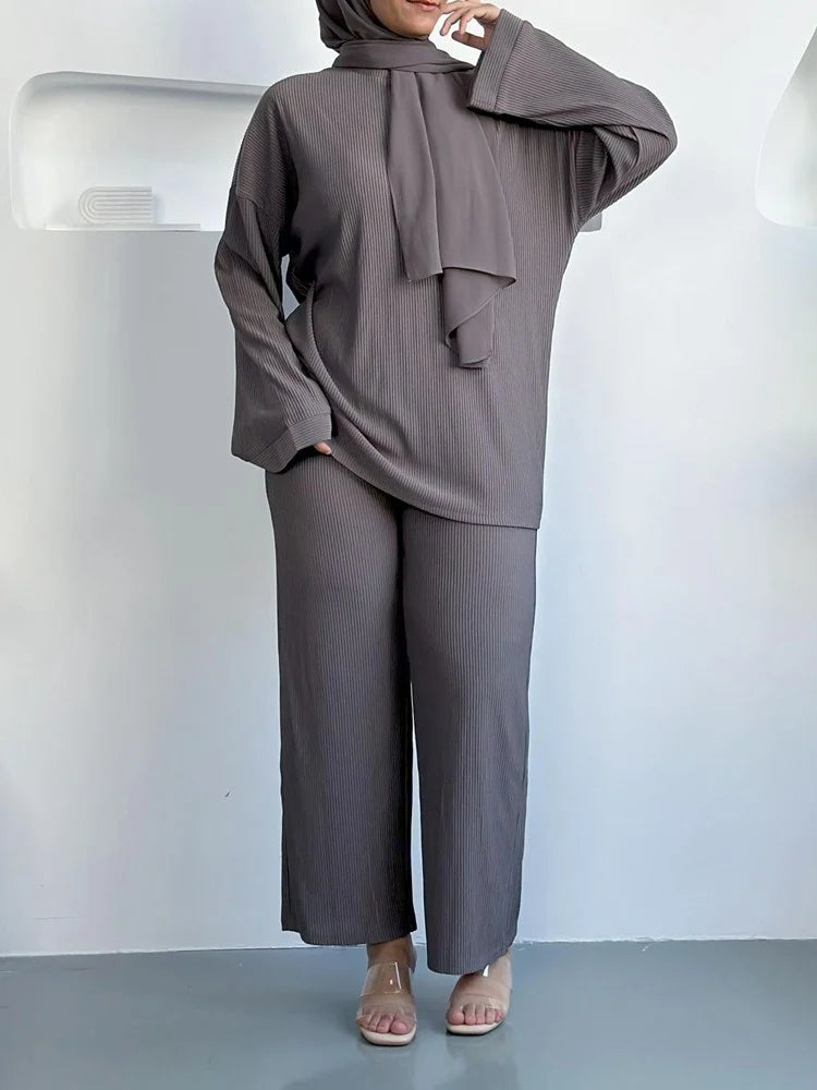 Ensemble 2 pièces haut et pantalon en velours côtelé pour femme musulmane