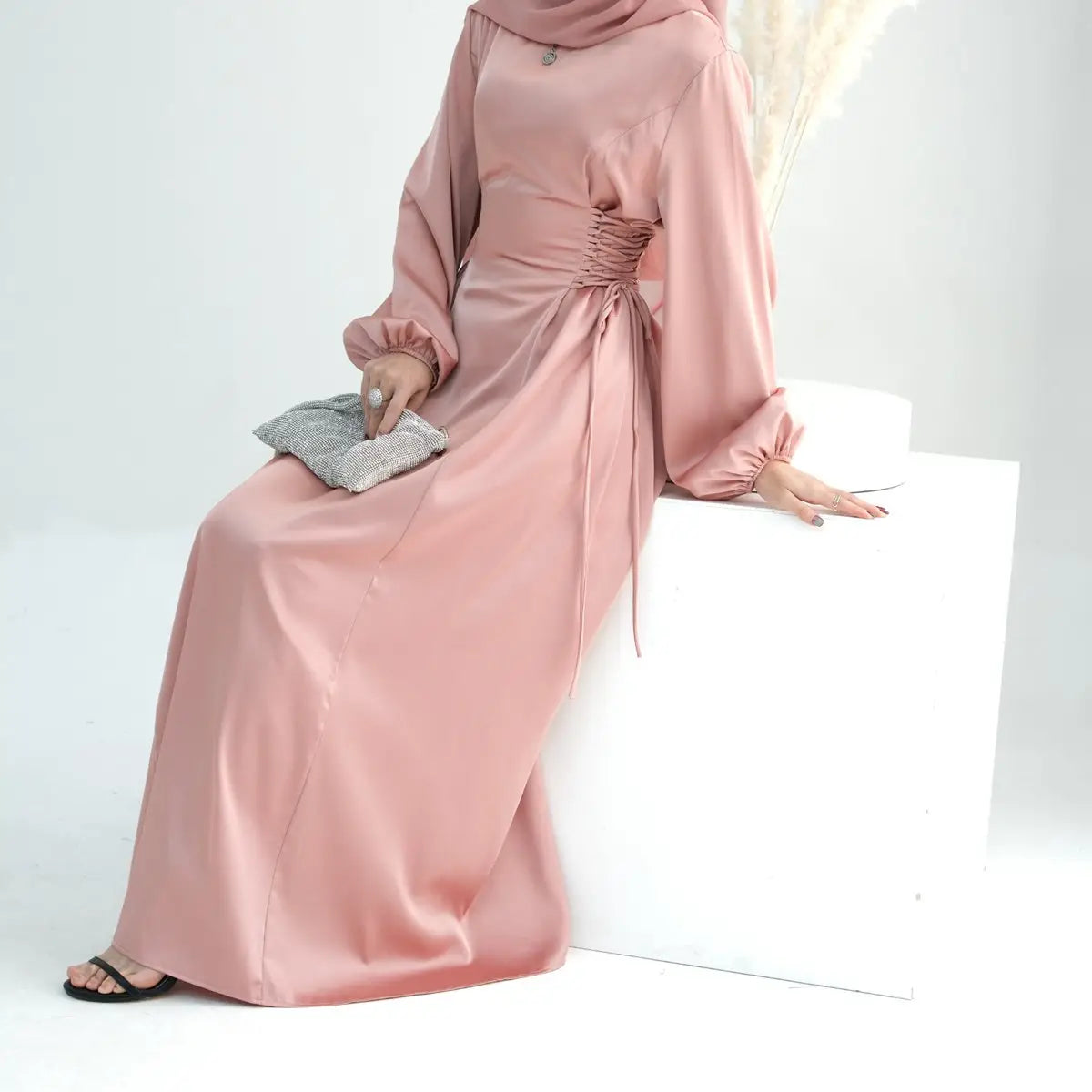 Robe Abaya en satin pour femmes musulmanes