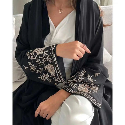 Robe Abaya ouverte à manches brodées de fleurs pour femmes musulmanes