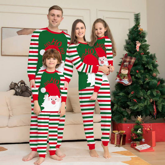Ensembles de pyjamas de Noël assortis pour toute la famille