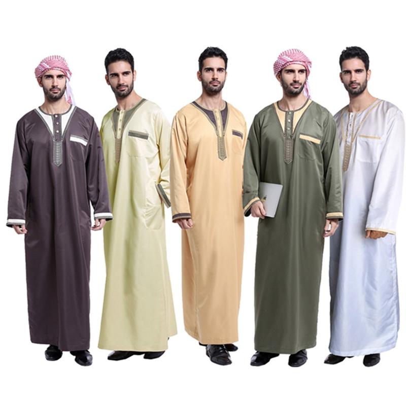 Vêtements du Moyen-Orient pour hommes arabes