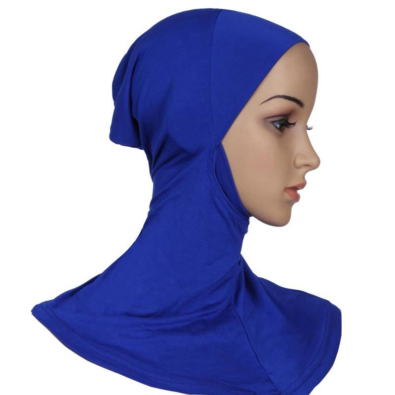 Femmes musulmanes sous hijab intérieur